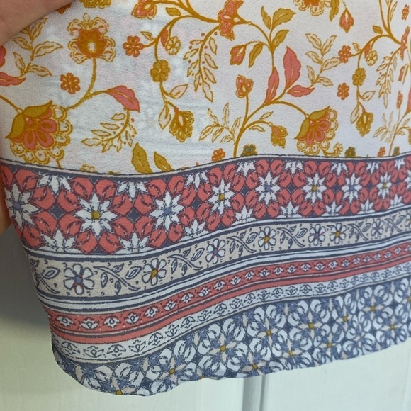 Style and Co boho flutter blouse with smocking. - Picture 5 of 12